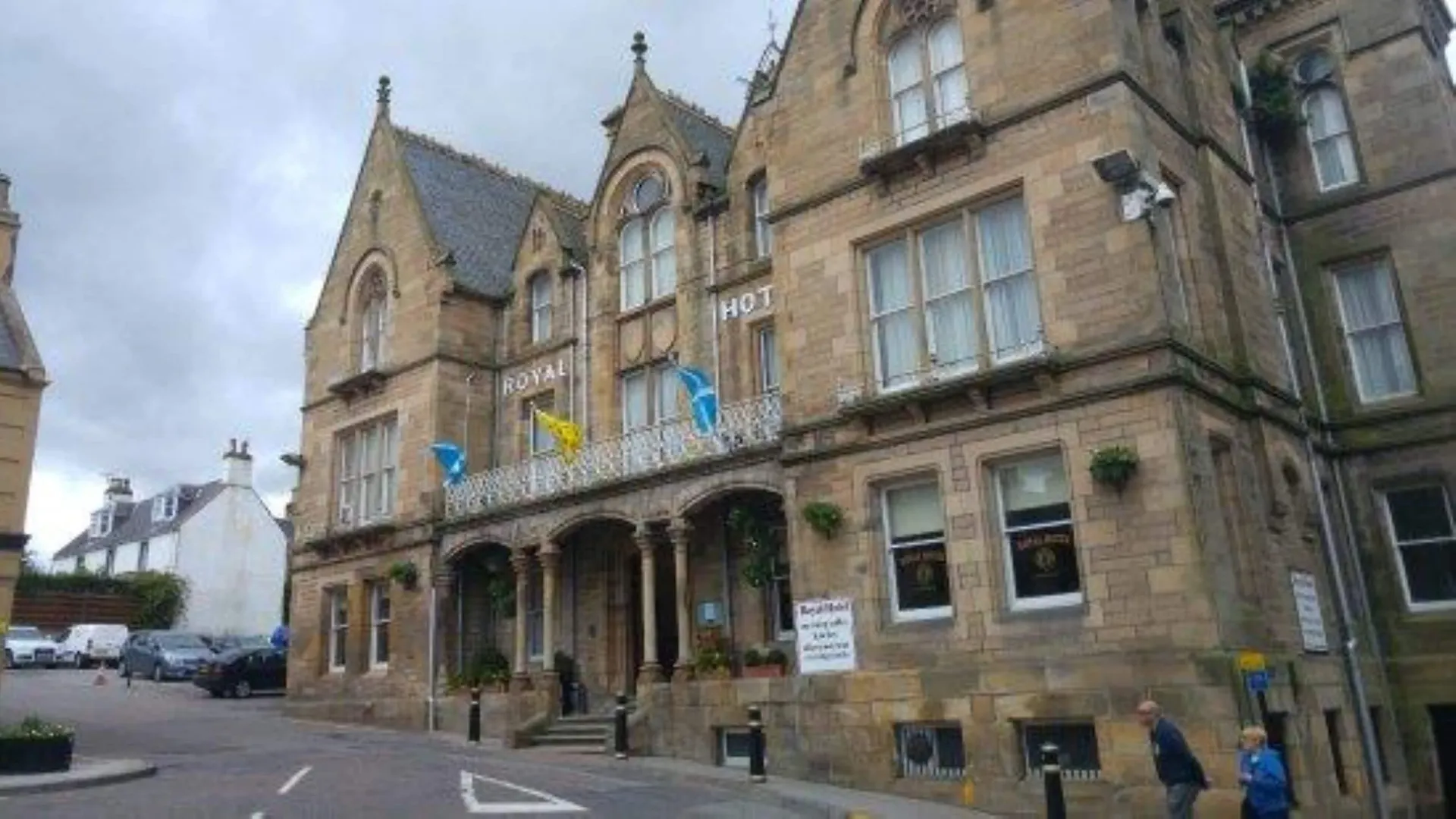 Staying In Moray Firth: 5 Beach Hotels Compared