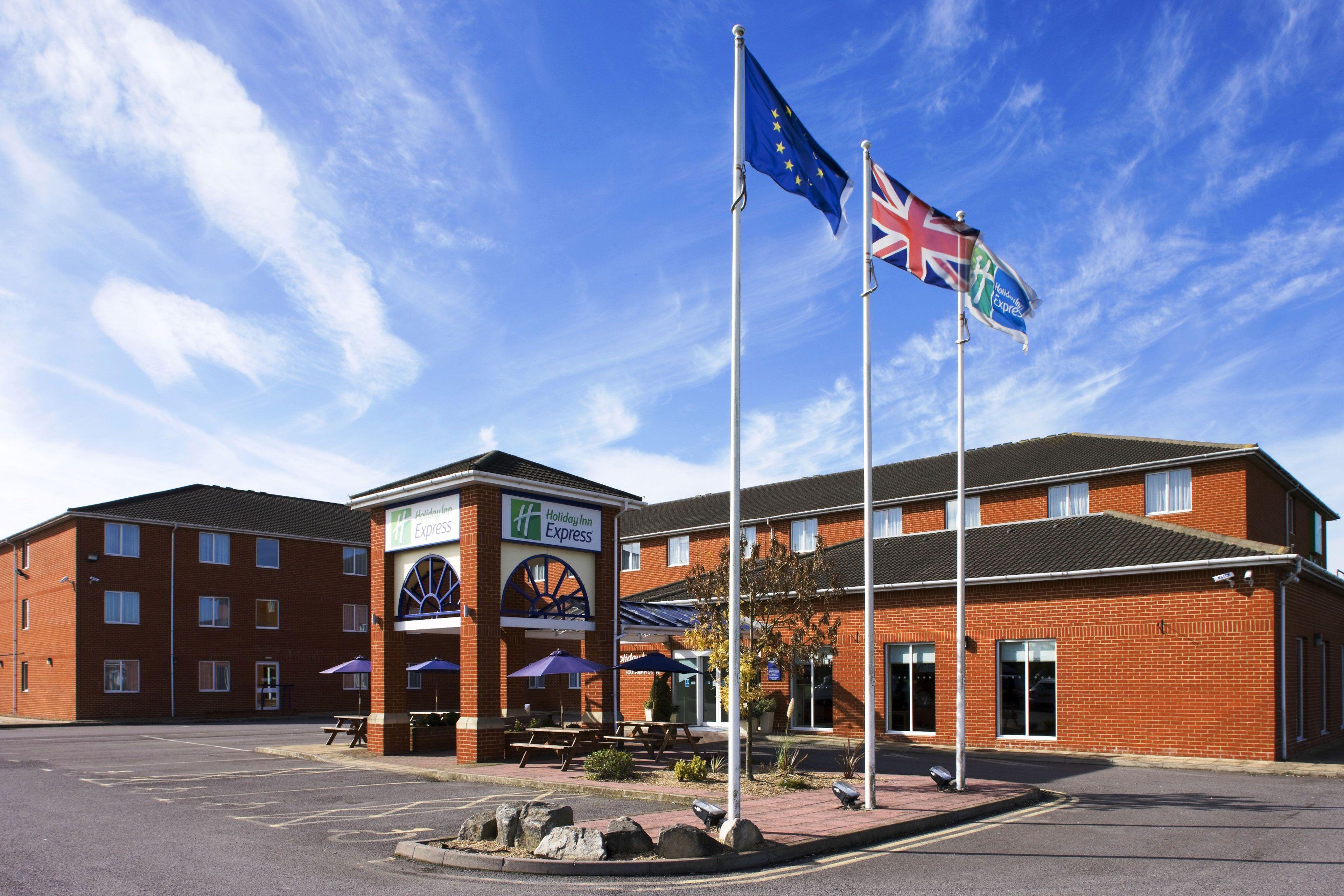 11 Family-Friendly Hotels Close to New Forest Wildlife Park